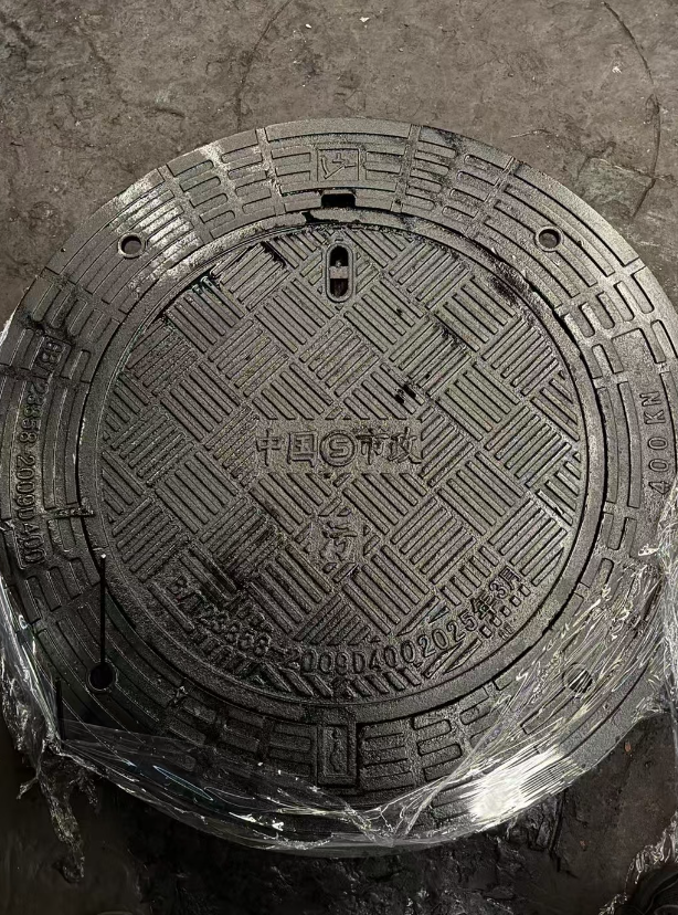 昂仁球墨铸铁防沉降井盖展示
